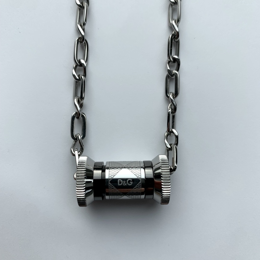 D&G Chain Necklace with D&G Logo Bijou - Picture 8 of 10